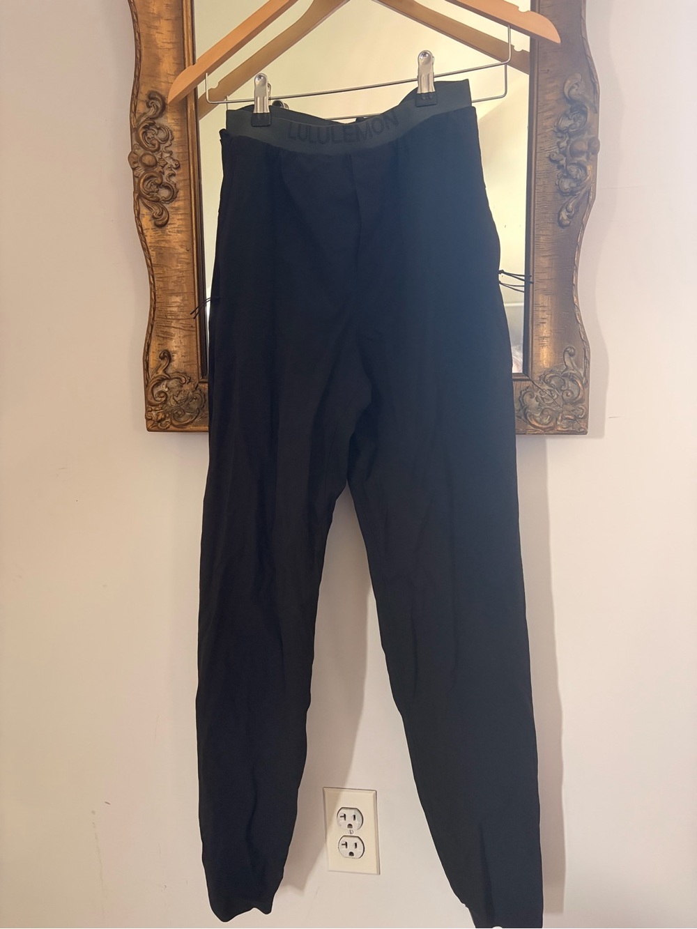 lululemon athletica Men's Black Jogger Sweatpants